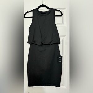 Black sleeveless bodycon dress